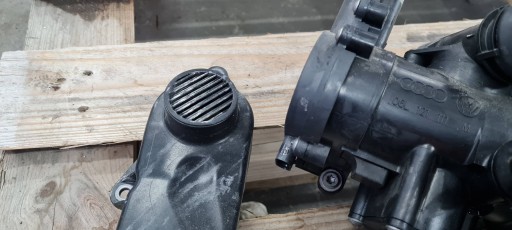 A5 8W Wasserpumpe TERMOSTATU Gehäuse 2.0 TFSI 06L121111M A4 B9 A5 80A A6