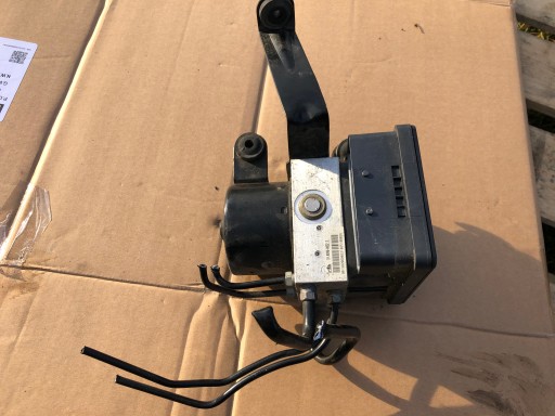 30736587 - VOLVO S40 II V50 контроллер насоса ABS DSTC AWD