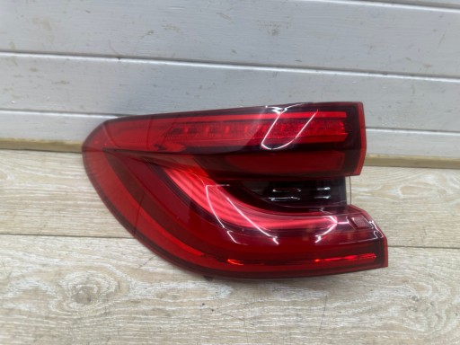 Licht links heck hinten BMW G32 7376483