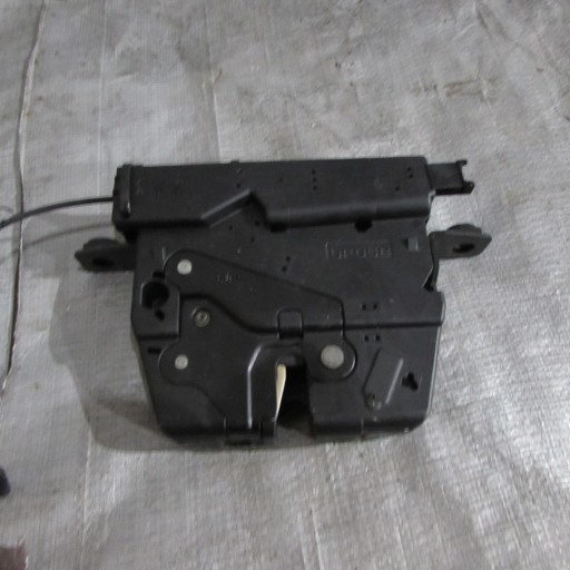 51247200511 7200511 - Замок крышки багажника BMW 3 F31 X1 E84 ориг.*