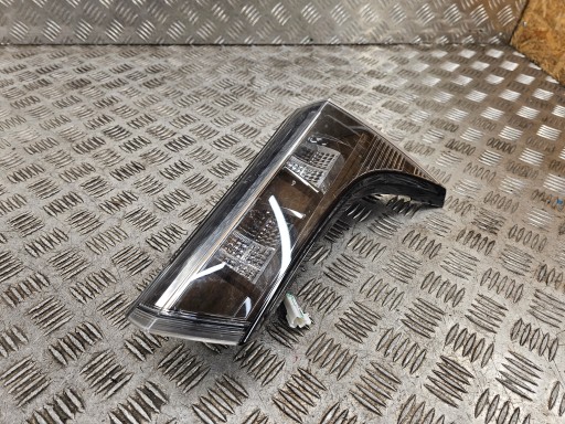 SUZUKI SX4 S-CROSS 21r+ right light rear part to the bonnet LED EU