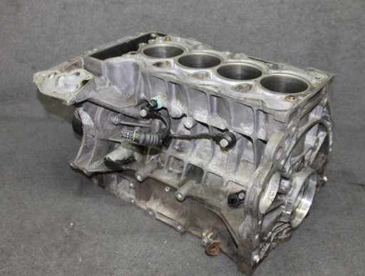 BMW E81 E87 E88 E90 E60 E61 1.8i 2.0i N43B20A BLOK motora