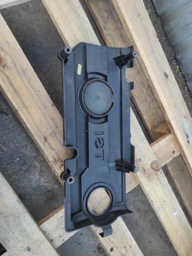 Abdeckung Blende Abdeckung DES MOTORS VOLKSWAGEN 1.4 TSI 03C103925AM