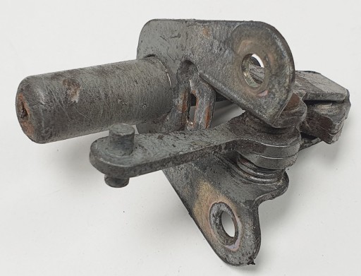 Замок капота MERCEDES W201