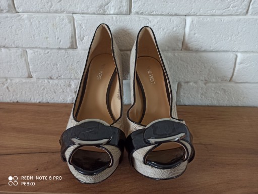 CZÓŁENKA SZPILKA NINE WEST CATCHMEO BEŻ CZARNY 8M • Cena, Opinie