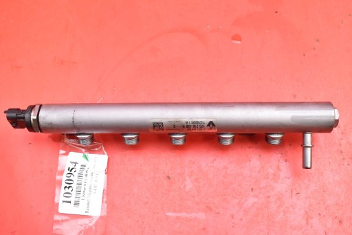 Rampe injection H8201044829 RENAULT MEGANE SCENIC III 1.6 DCI 130 KM 09-12