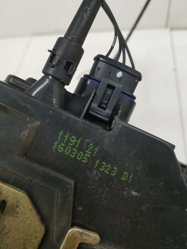lock door right front RENAULT SCENIC 2 4 PIN
