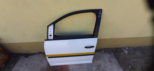 Левая передняя дверь в сборе англия volkswagen caddy iii lak.2kn