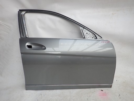 MERCEDES W204 C-KLASA 07- door right front front