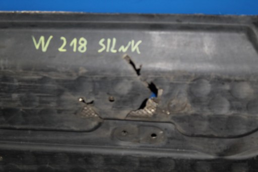 MERCEDES CLS W218 cover floor below engine cover