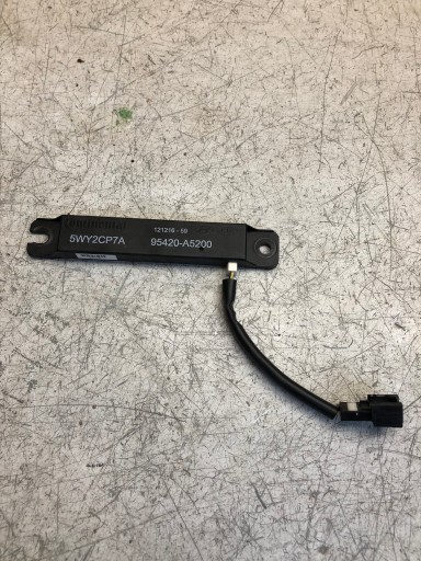 HYUNDAI I30 II KOMBI antenna amplifier module