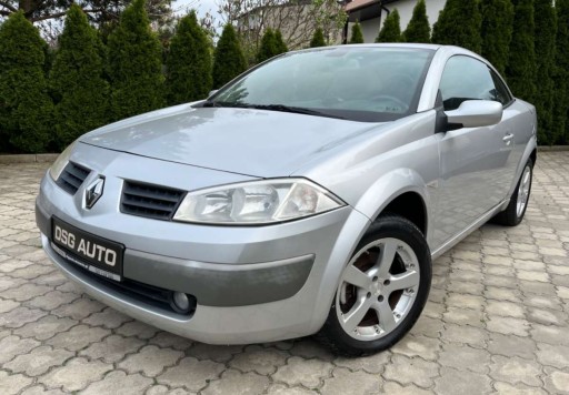 Renault Megane II Sedan 1.6 i 16V 115KM 2005