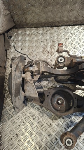 Traversa slitta culla assale sospensioni posteriore VW PASSAT B7