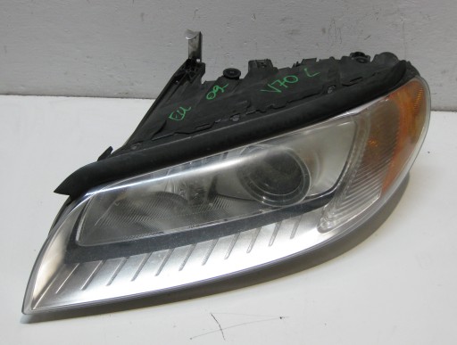 VOLVO V70 2.0 D 09R light left front XENON 31214347 EUROPA