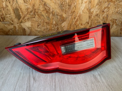 FAR STRAŽNJA LIJEVA DESNA JAGUAR F-PACE 2019 ROK