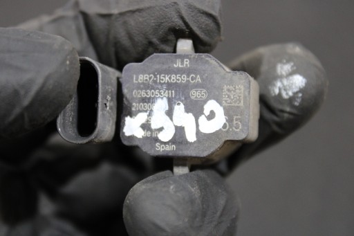 sensor PDC JAGUAR E-PACE X540 LIFT L8B2-15K859-CA