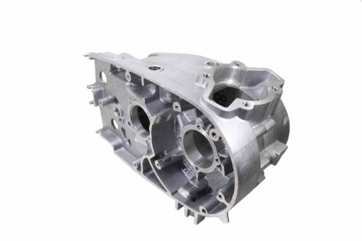 ROY08182 - КАРТЕР ДВИГУНА MZ ETZ 150 З МІСЦЕМ ДЛЯ ТАХОМЕТРА ОРИГІНАЛ DDR ML