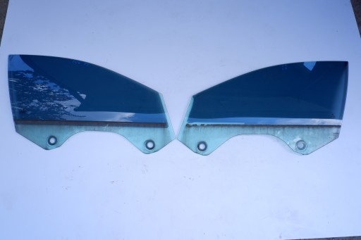 BMW F06 скло переднє ліве праве