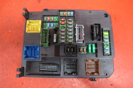 CITROEN C4 II B7 DS4 PEUGEOT modul Bedienteil Kasten BSI Q03 9665547480