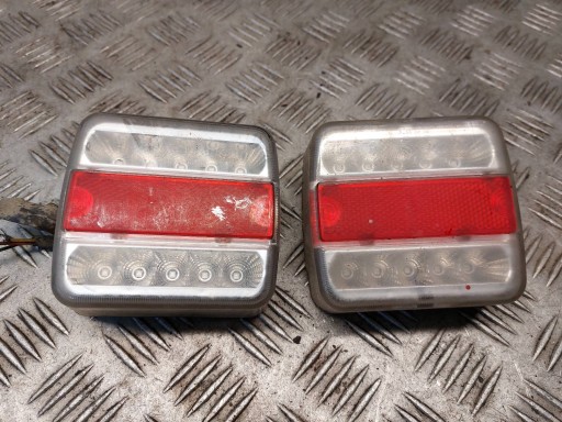 light left rear part + right rear part MERCEDES-BENZ T1 KACZKA UNIWERSALNE