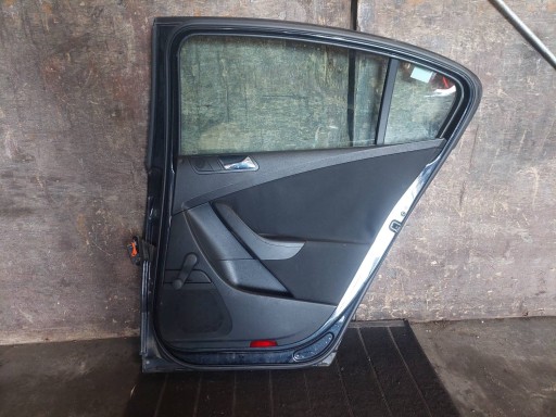 door complete right rear part VOLKSWAGEN PASSAT B6 LC9X ID: 230230