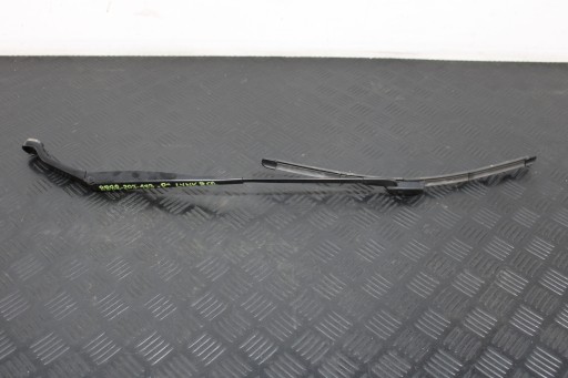 wischerarm Scheibenwischer rechts 8888203183 LYNK&CO LYNK & CO 01 LIFT