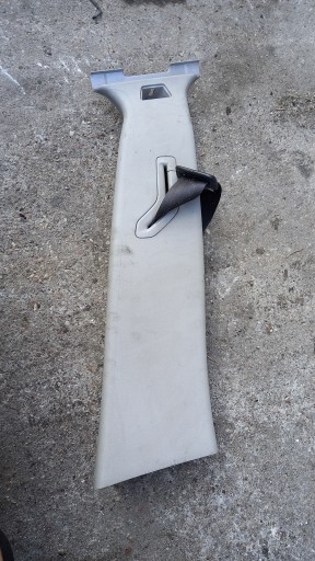 Ремінь безпеки передній правий VOLVO V50 04-12R