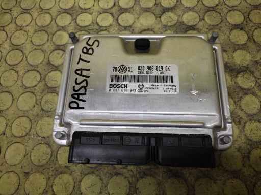 VW PASSAT B5 control unit of the engine 0281010943