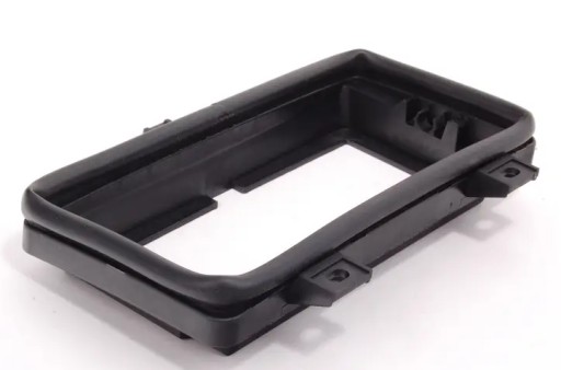 63171376916 - Галогенне кріплення BMW 3 E30 оригінал