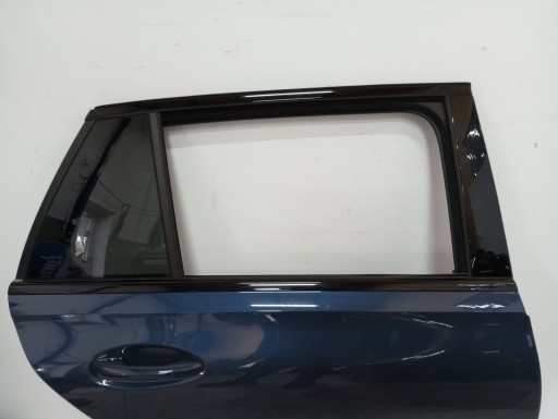 DZRWI pravé záď zadní MERCEDES C KLASA KOMBI W 206 2024 ROK (3525)