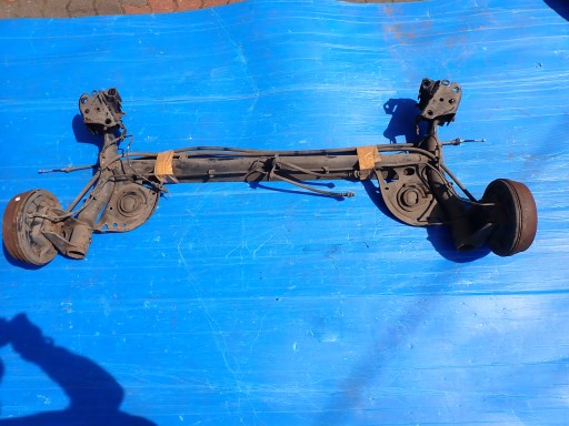 Nissan note 06-13 задня підвіска задня підвіска