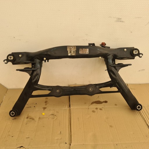 5N0505285D 5N0505106C - Audi q3 rs3 yetti passat b7 4x4 задня балка