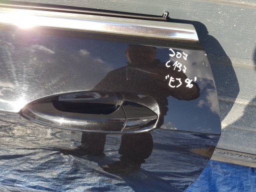 Tür vorne links Mercedes E C207 W207 C197 197