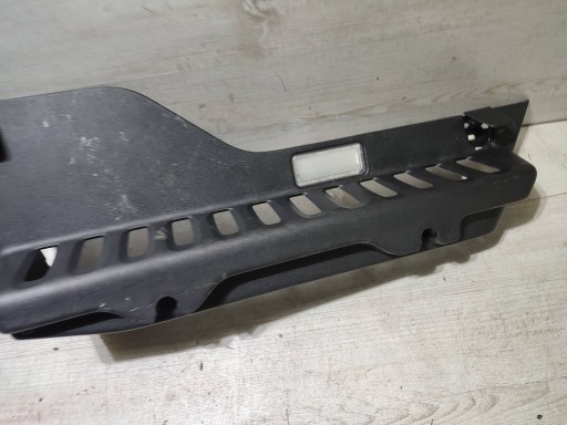 Peugeot 2008 and 2018 rear part side left boot upholstery rolety