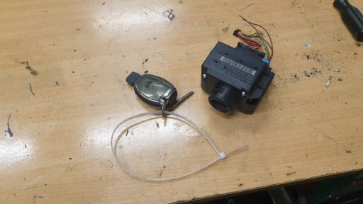 MERC77 - MERCEDES W203 ключ запалювання 2.2 CDI