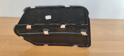 AUDI Q3 LIFT right grid of a bumper spoiler 8U0