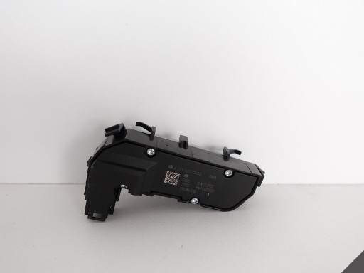 MERCEDES 205 GLC 253 button GRZANIA seat left