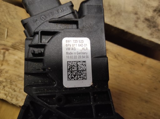 PEDAL PRZYSPIESZENIA del gas / del liquido AUDI A4 B9 8W1723523
