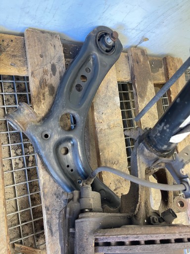 swing left McPherson left front 5Q0255K Audi A3 8V golf vii 7