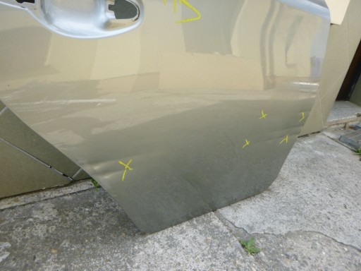 TOYOTA AURIS II HB 12- door right rear.