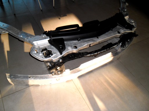 A2136206300MB A2136201701MB - Mercedes cls 257 зональное усиление полосы движения передняя часть