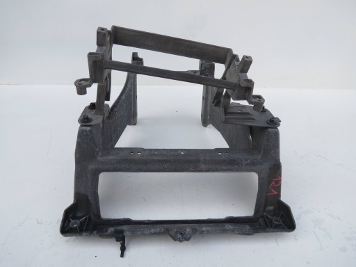support RADIA of the dashboard VOLVO V60 2.0D 163KM S60 II 08635957