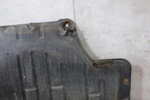 cover lower below engine 5C0825237B VOLKSWAGEN JETTA 6 VI 5C