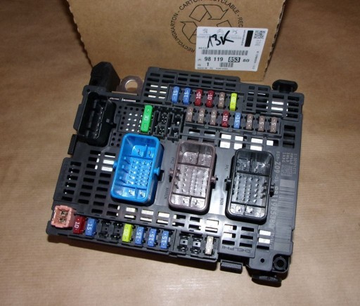 9811985380 - Блок запобіжників р 508