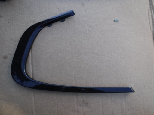 Обшивка стекла правая задняя AUDI A7 PIANO