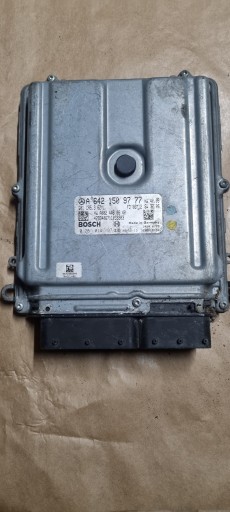 0281014197 W221 - Компьютер двигателя mercedes a6421509777