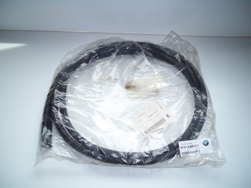 8228913 - Прокладка задней рамы хардтопа BMW E46 CABRIO