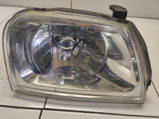 MITSUBISHI L200 light right right front front UK ANGLIA