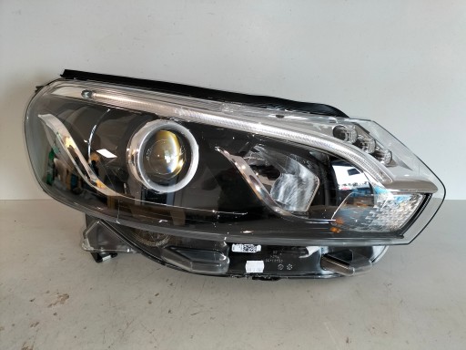 light front reflektor right TOYOTA PROACE II 16- XENON