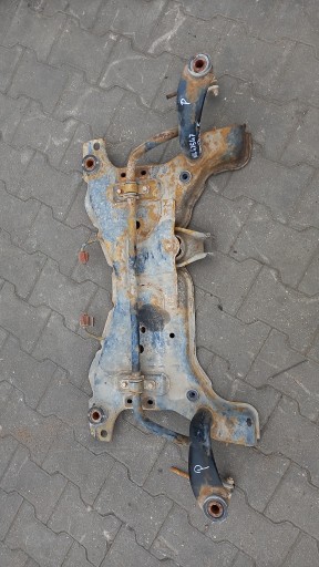 САЛАЗКИ ПЕРЕДНИЕ MAZDA 5 05R